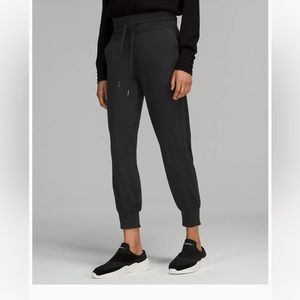 Lululemon Ready to Rulu Jogger